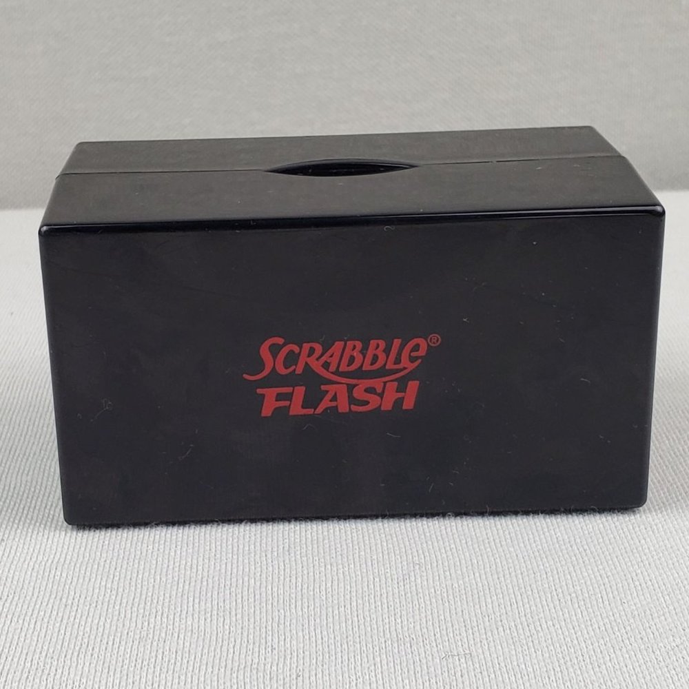 Scrabble Flash Game On the Go Family Trip Game